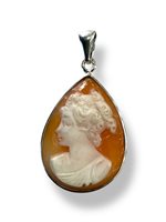 Pendant Mandile 1922 Woman Cammei  in Silver Conchiglia 2MCICM73